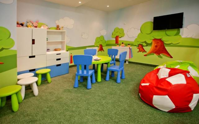 Właśnie tak wygląda dziecięcy pokój zabaw, jaki mają do dyspozycji turyści w hotelu Interferie Sport Hotel BORNIT w Szklarskiej Porębie.