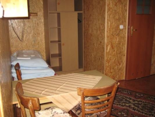 Na fotografii widzimy pokój w kwaterze U JANINY w którym będziecie mogli Państwo się zatrzymać podczas wczasów w Pobierowie