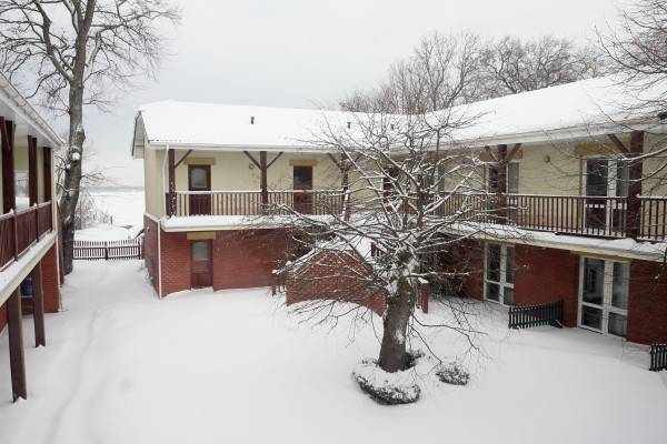 Zdjęcie śnieżnej zimy w apartamencie Apartamenty PATIO - ul. Parkowa 5A w Niechorzu.