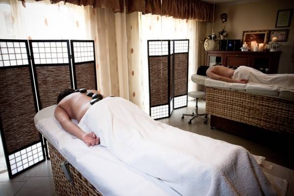 Specjaliści od relaksu hotelu JANTAR SPA proponują masaż kamieniami | Niechorze.