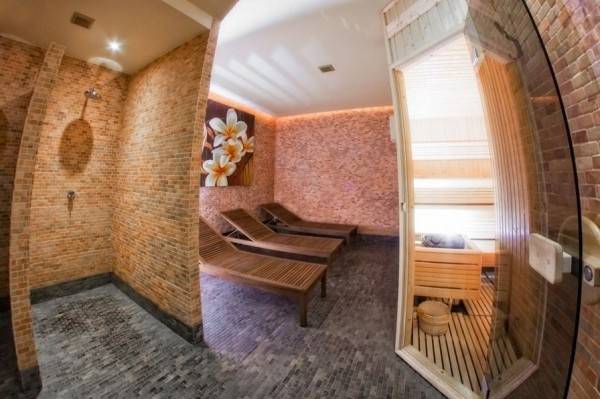 W apartamencie Apartamenty Lola z Szklarskiej Poręby mieści się taka oto sauna, będąca niezłym uzupełnieniem dla atrakcji.