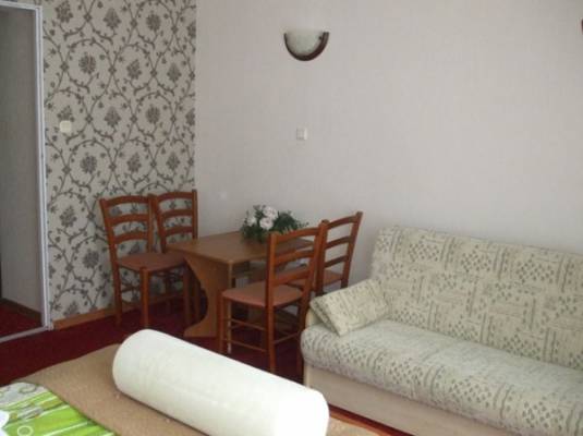 Zdjęcie prezentuje jadalnię w domu gościnnym Dom Gościnny PAWEŁ w Rewalu - obiekt nad morzem, adres ul. Rybacka 18.