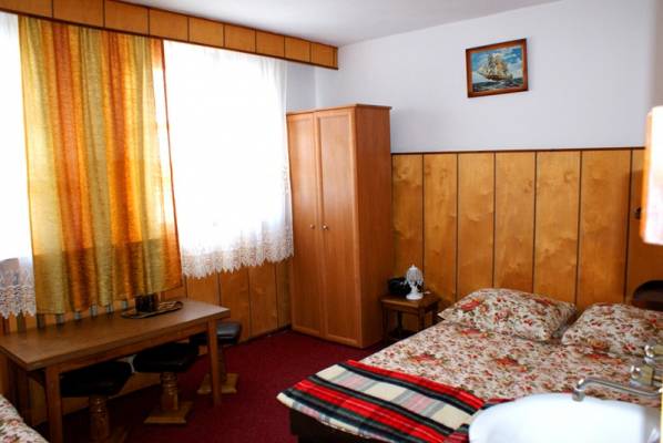 Zdjęcie przedstawia pokój w pokoju Pensjonat MARLEN w Sarbinowie (woj. zachodniopomorskie)