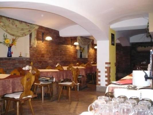 Atmosfera w restauracji to jeden z atutów domu wczasowego Jaś i Małgosia - Szklarska Poręba, ul. Turystyczna 21a.